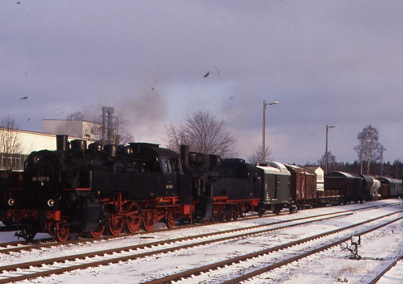 Eisenbahndia-Bf Scheibenberg Ng 861001 + 942105 21.12.1991