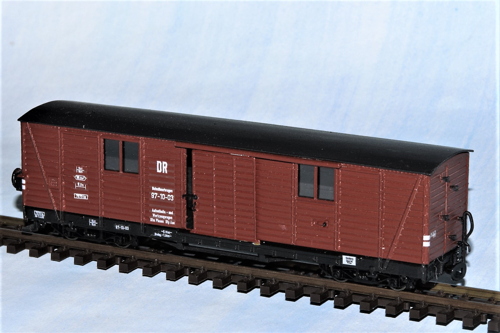 H0e-Wagen-97-10-03-Bahnhofswagen-Wilkau-Hasslau