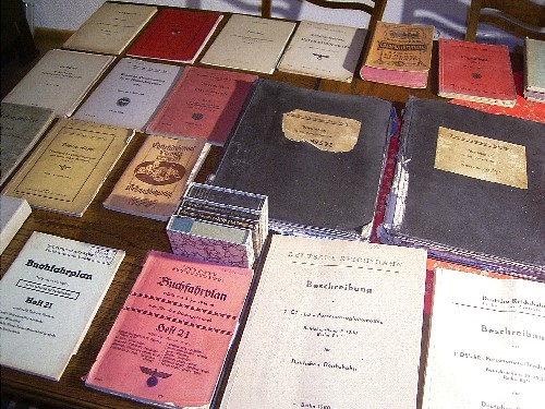 Umfangreiche Originalliteratur, Betriebsbücher von Lokomotiven und Betriebsvorschriften DR